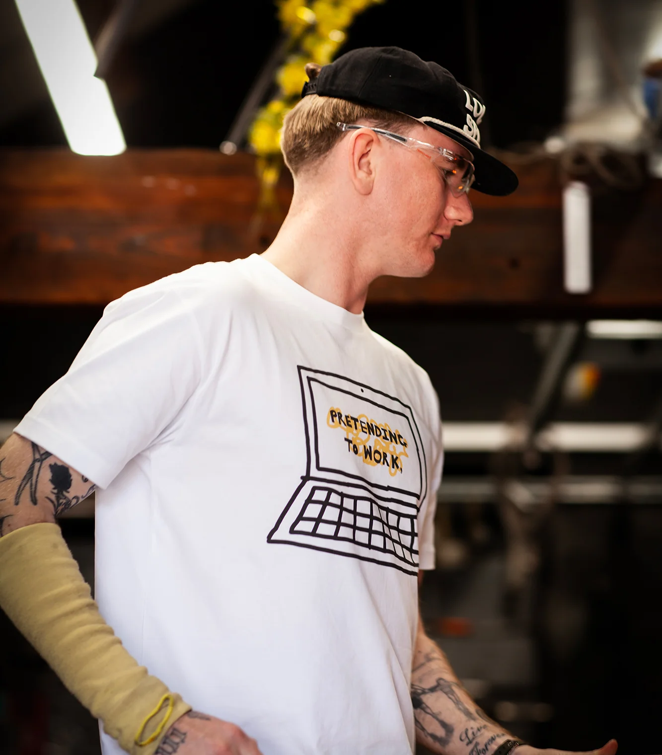 Friday t-shirt - Image 6